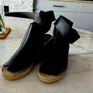 New Vince wedge sandals  new dark blue  with a strap around ankle  soft leather!